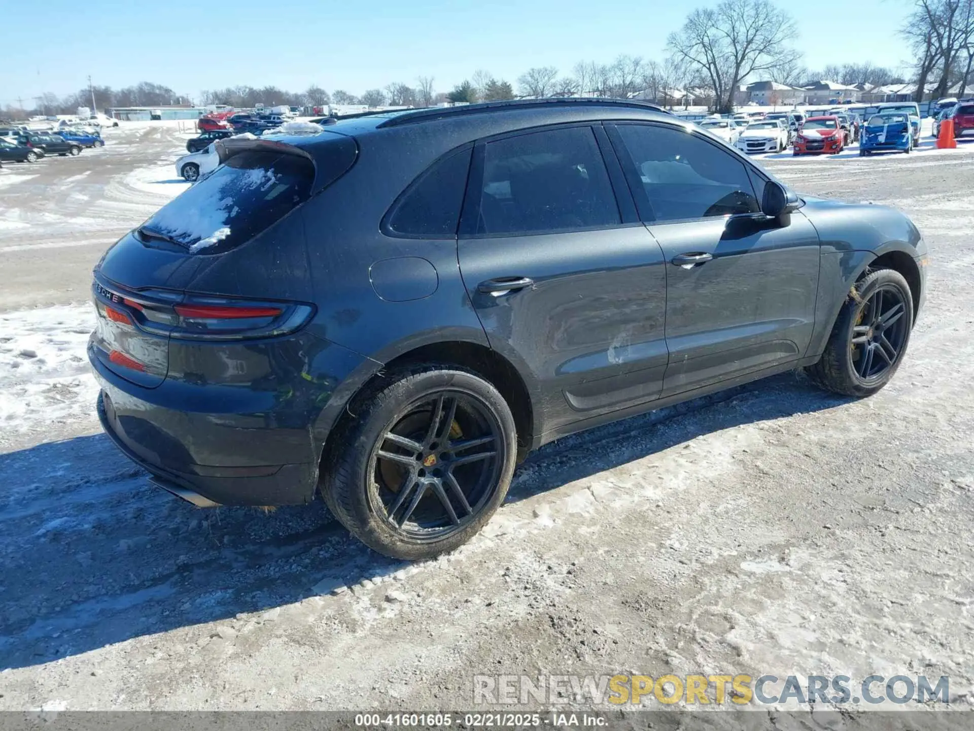 4 Photograph of a damaged car WP1AA2A50MLB06099 PORSCHE MACAN 2021