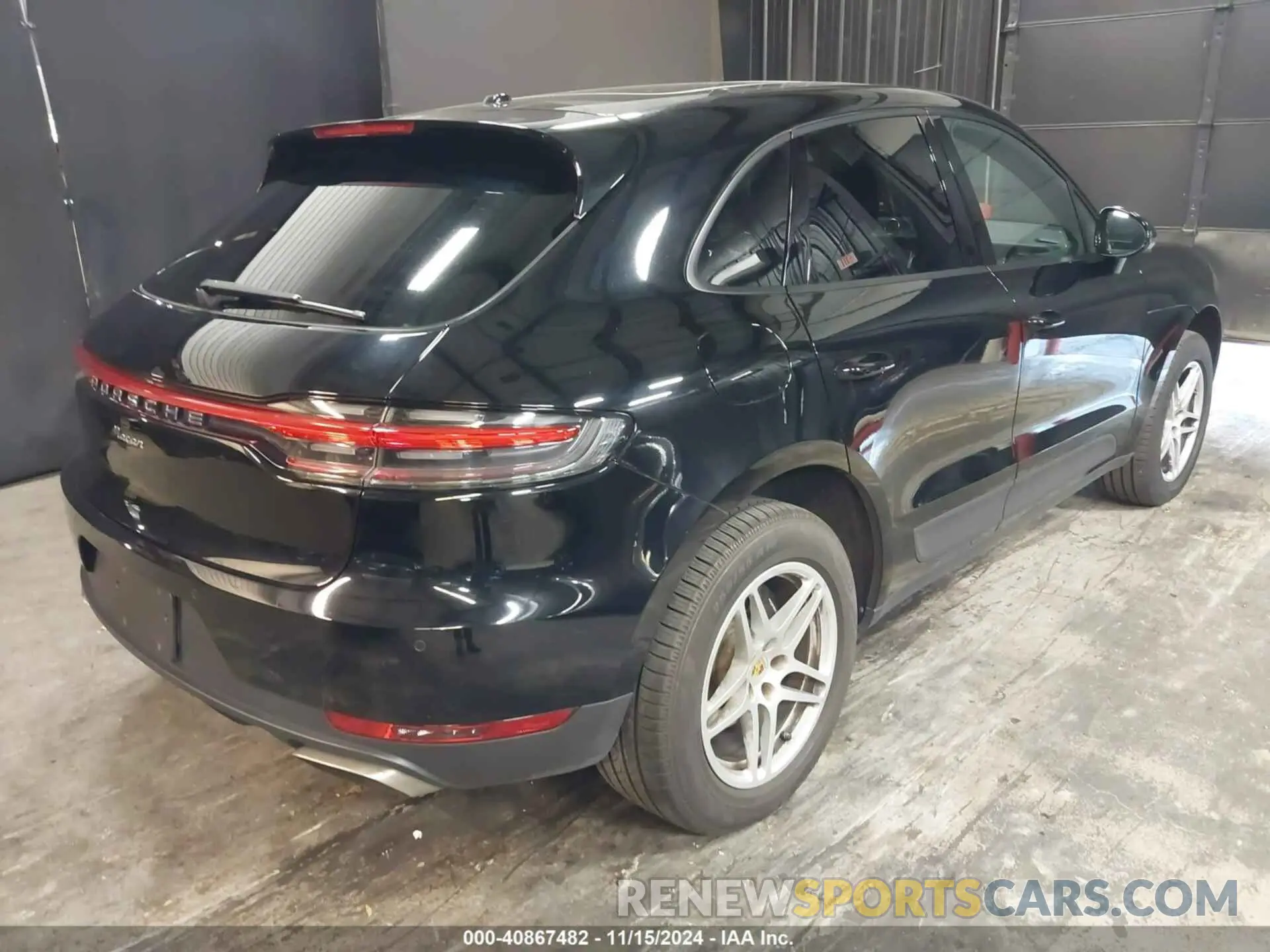 4 Photograph of a damaged car WP1AA2A50MLB06278 PORSCHE MACAN 2021
