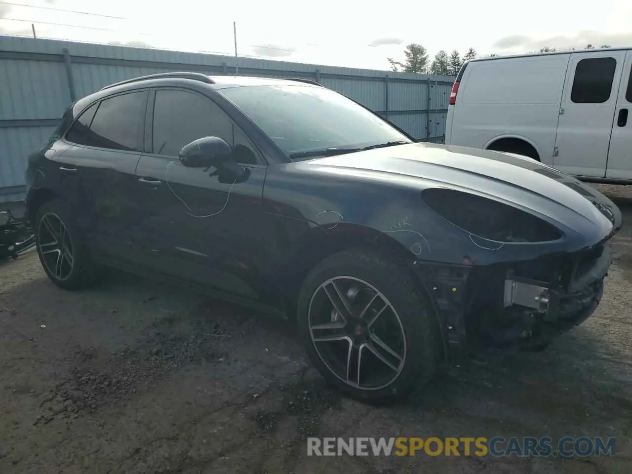 4 Photograph of a damaged car WP1AA2A50MLB09505 PORSCHE MACAN 2021