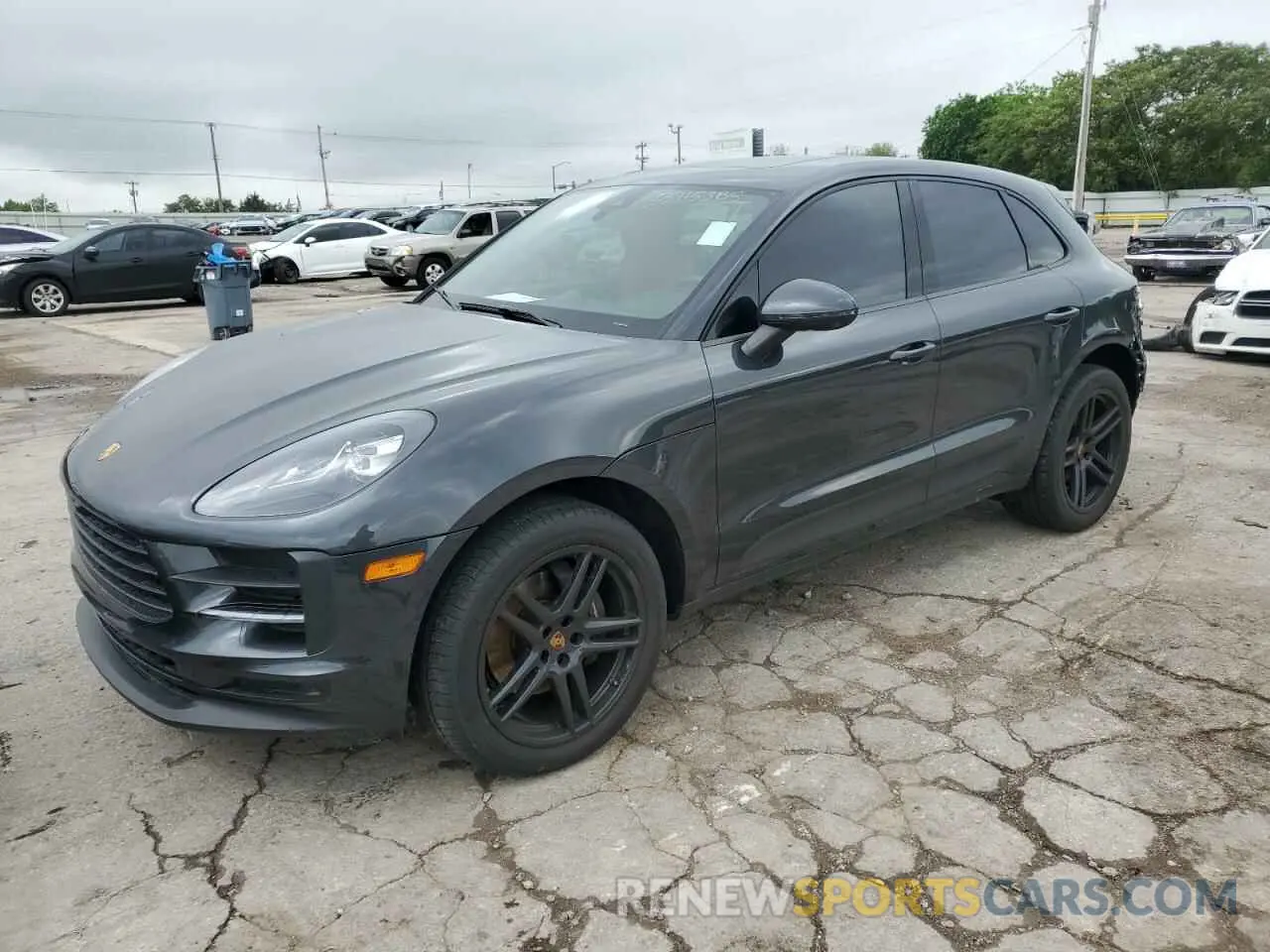 1 Photograph of a damaged car WP1AA2A50MLB16924 PORSCHE MACAN 2021