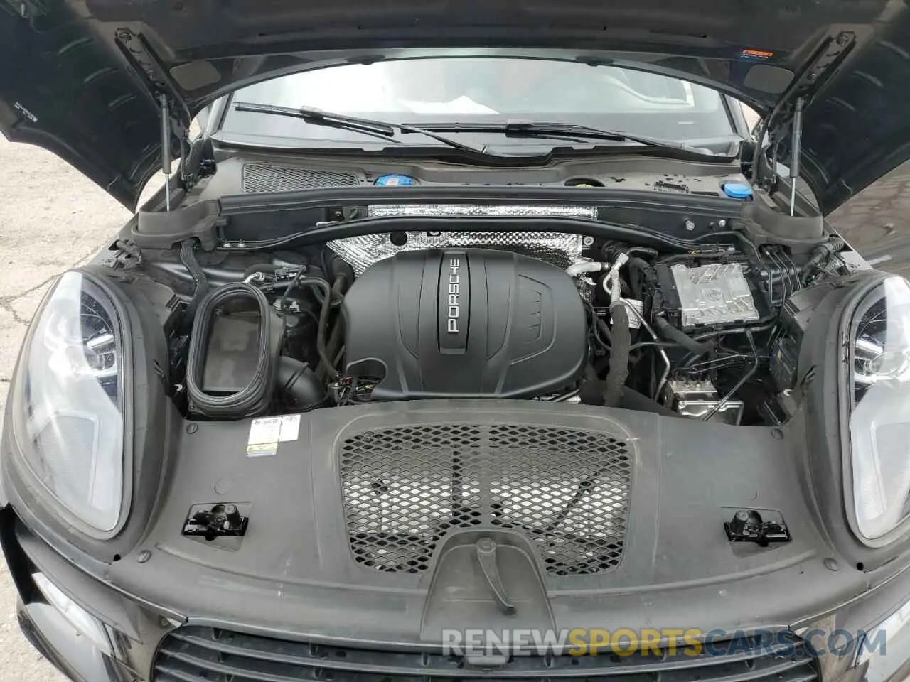 12 Photograph of a damaged car WP1AA2A50MLB16924 PORSCHE MACAN 2021