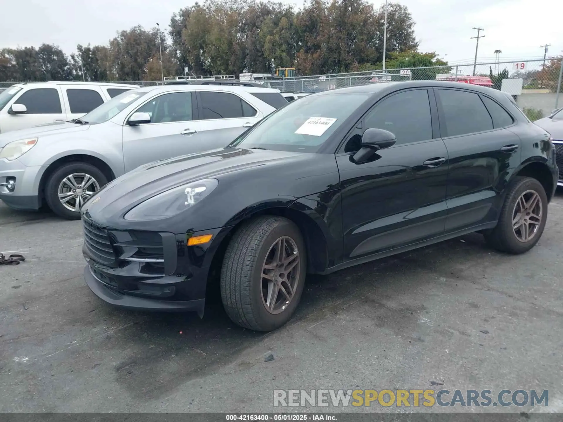 2 Photograph of a damaged car WP1AA2A51MLB08718 PORSCHE MACAN 2021