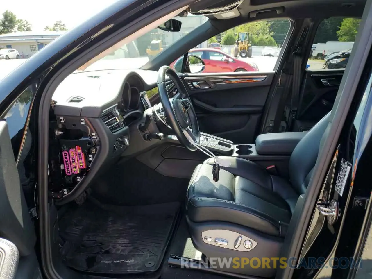 7 Photograph of a damaged car WP1AA2A51MLB09948 PORSCHE MACAN 2021