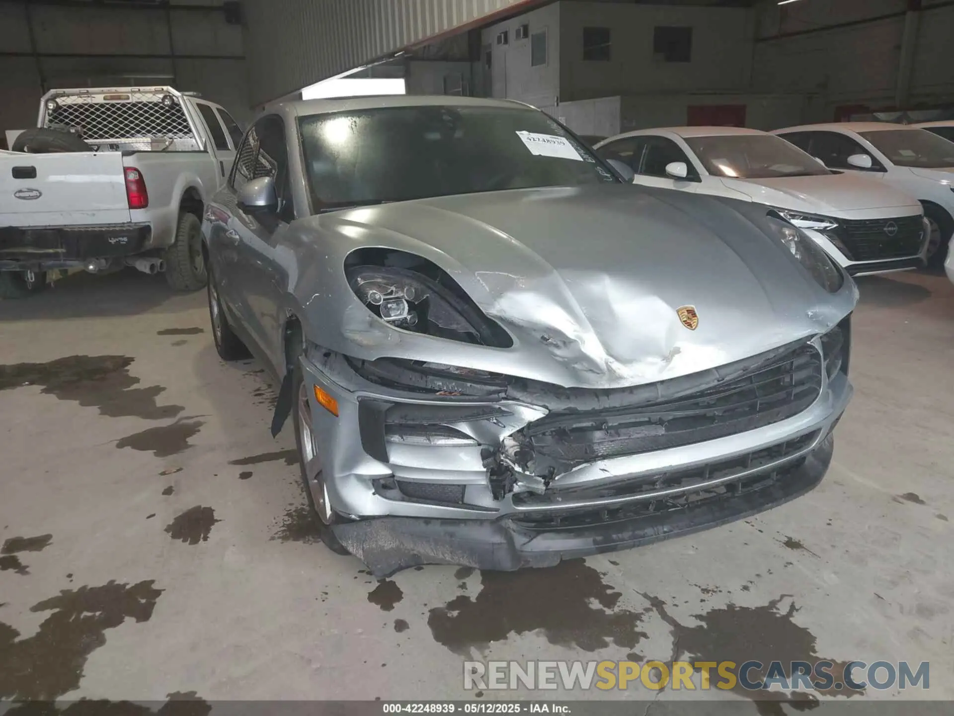 1 Photograph of a damaged car WP1AA2A51MLB11926 PORSCHE MACAN 2021