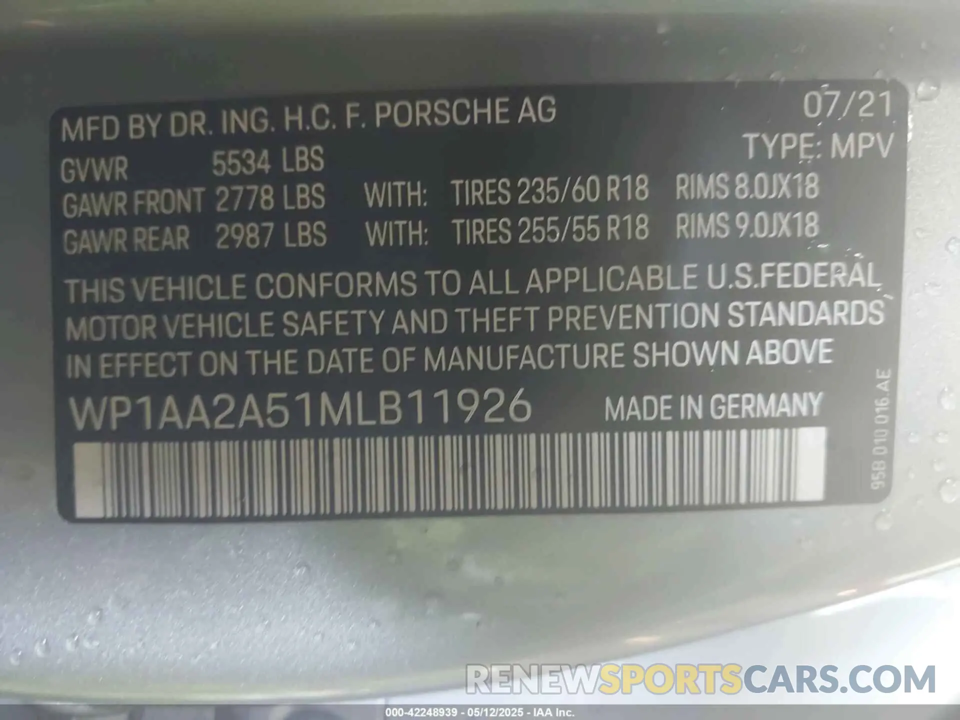 9 Photograph of a damaged car WP1AA2A51MLB11926 PORSCHE MACAN 2021