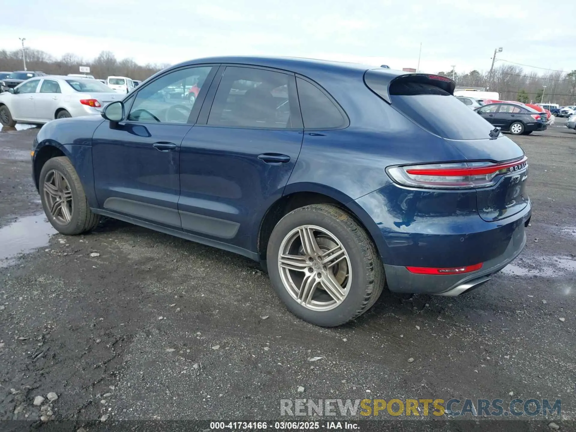 3 Photograph of a damaged car WP1AA2A51MLB14096 PORSCHE MACAN 2021