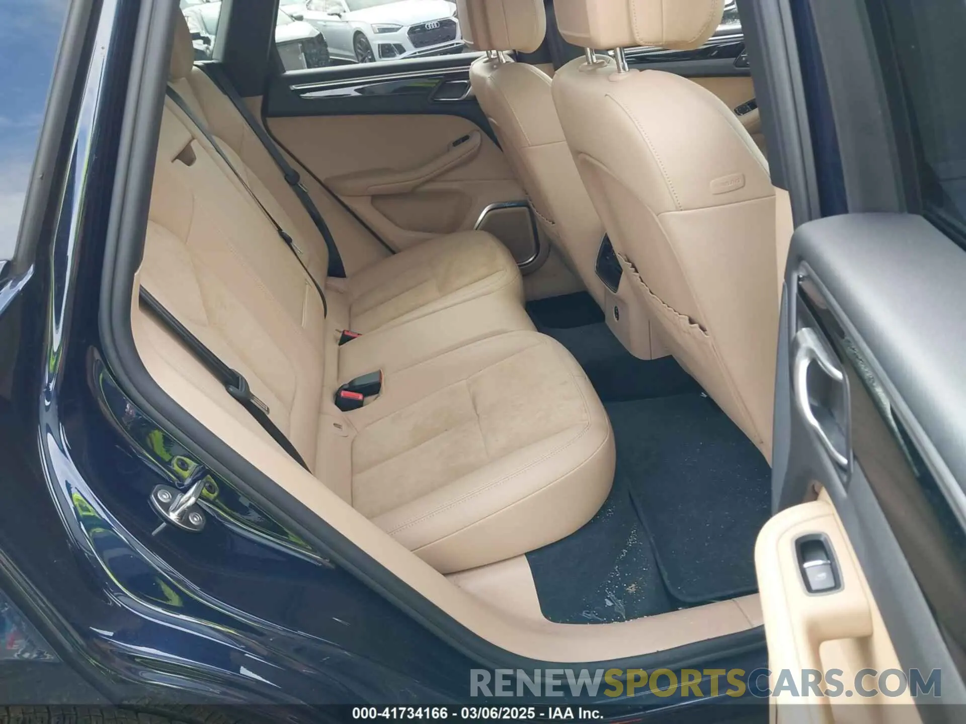 8 Photograph of a damaged car WP1AA2A51MLB14096 PORSCHE MACAN 2021