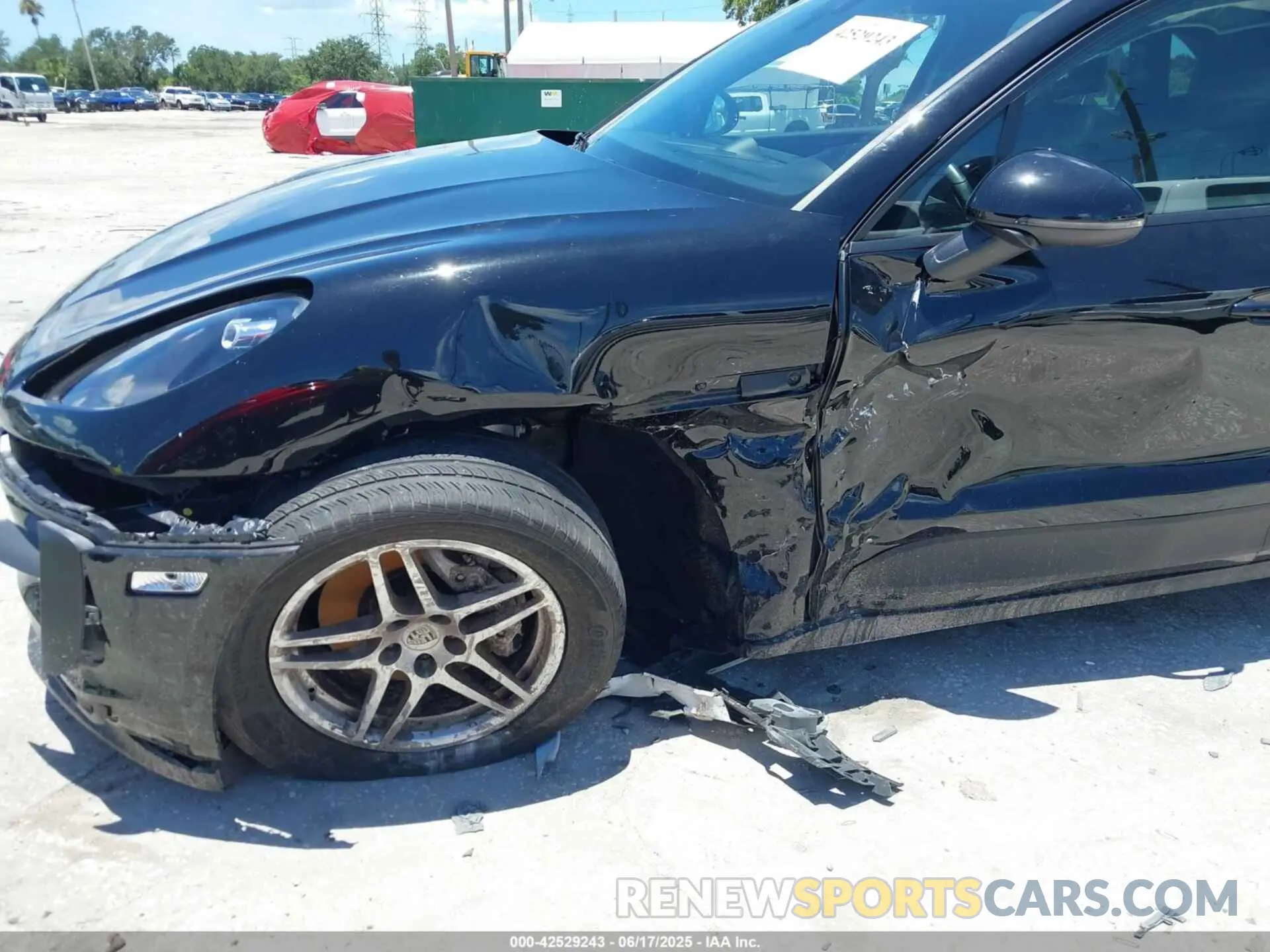 6 Photograph of a damaged car WP1AA2A52MLB03298 PORSCHE MACAN 2021