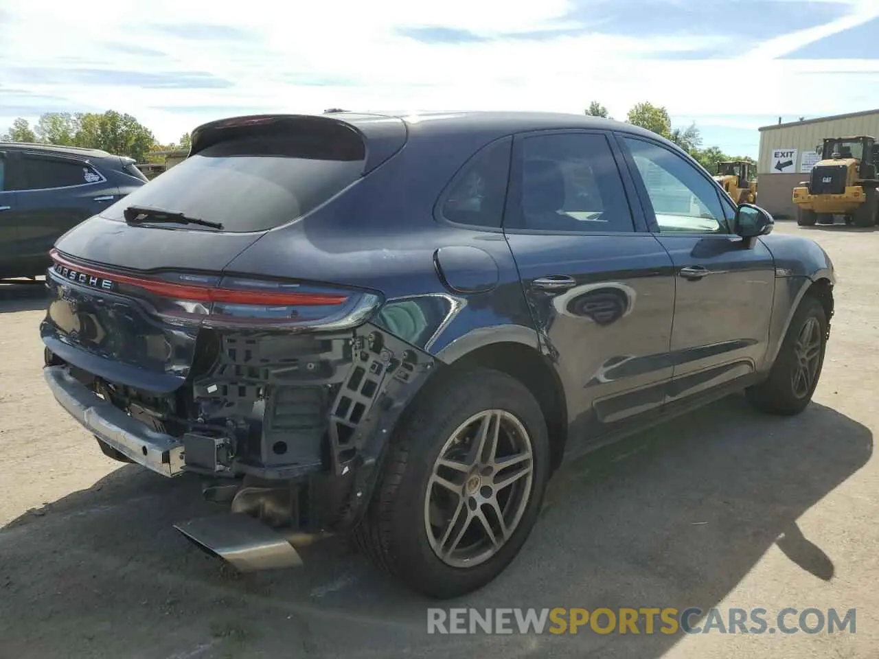 3 Photograph of a damaged car WP1AA2A53MLB06713 PORSCHE MACAN 2021