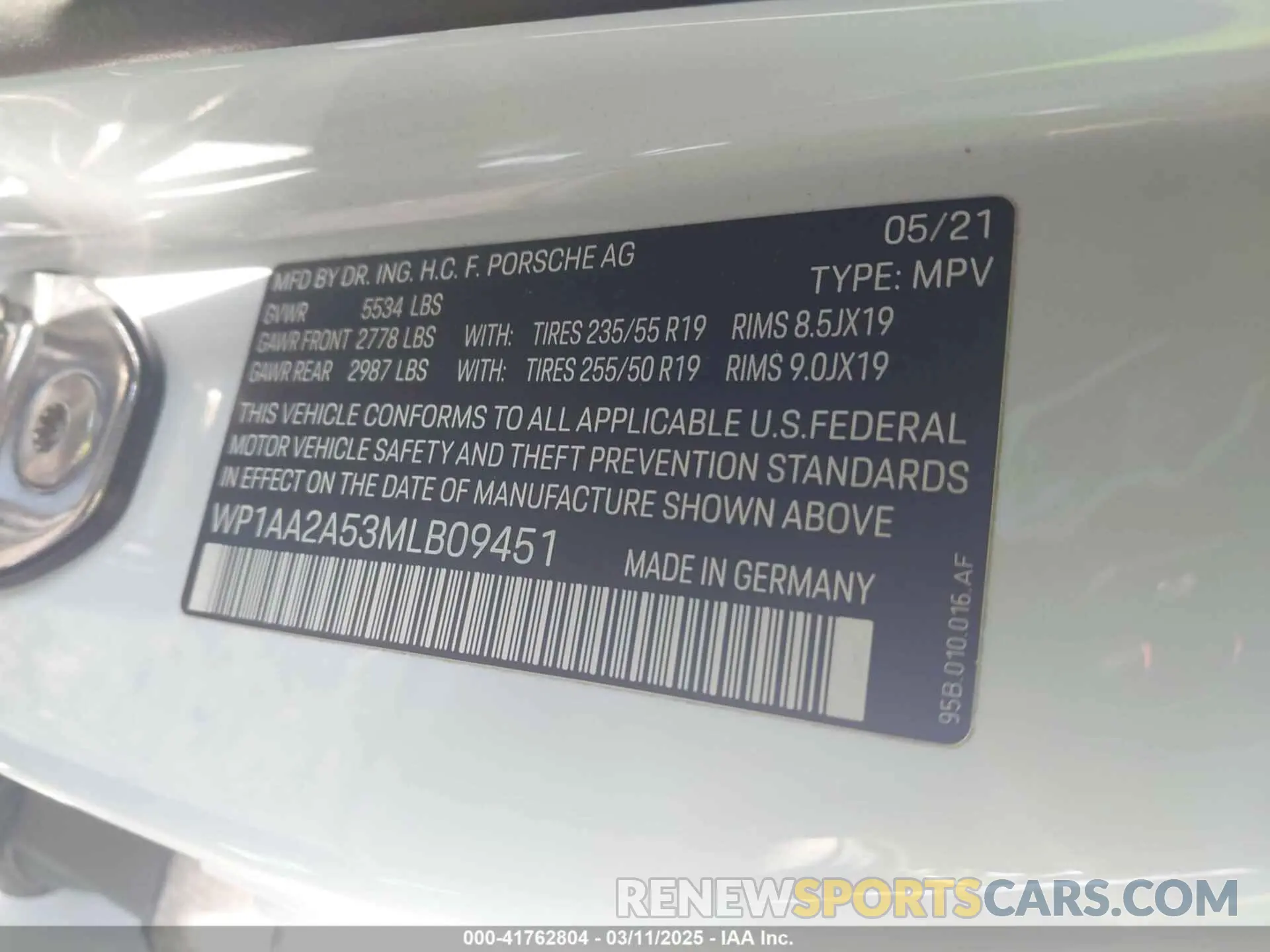 9 Photograph of a damaged car WP1AA2A53MLB09451 PORSCHE MACAN 2021