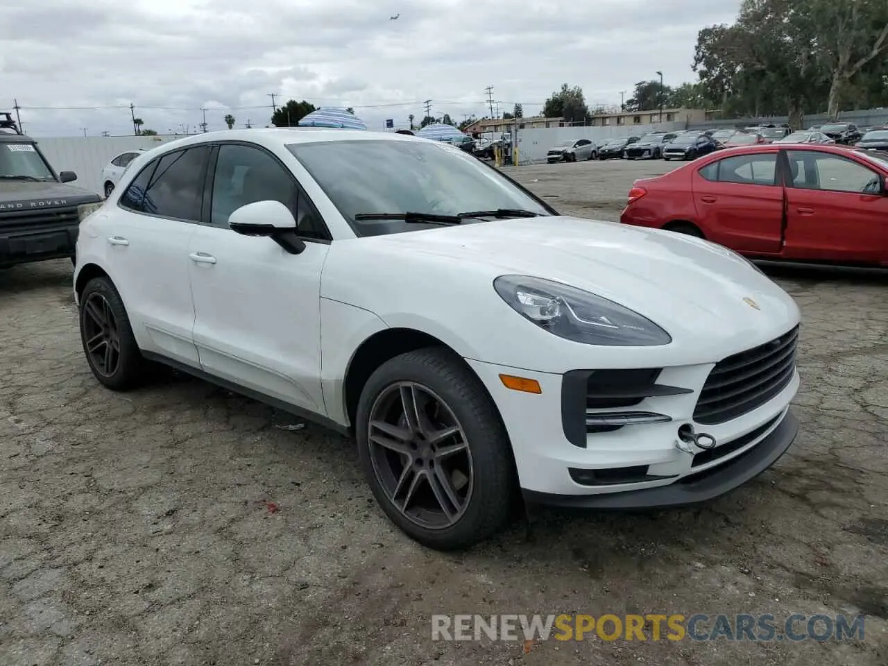 4 Photograph of a damaged car WP1AA2A54MLB01438 PORSCHE MACAN 2021