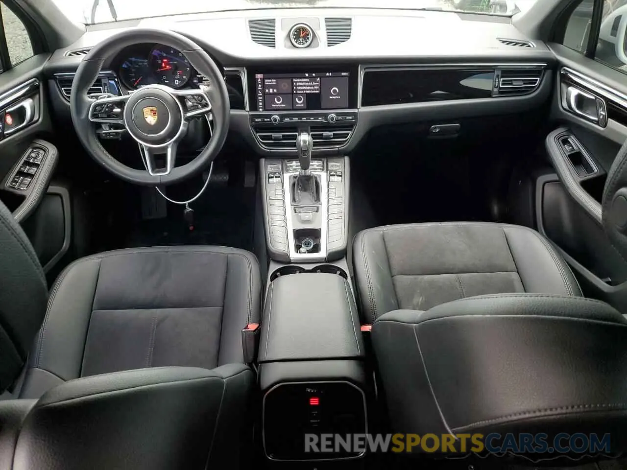8 Photograph of a damaged car WP1AA2A54MLB10964 PORSCHE MACAN 2021
