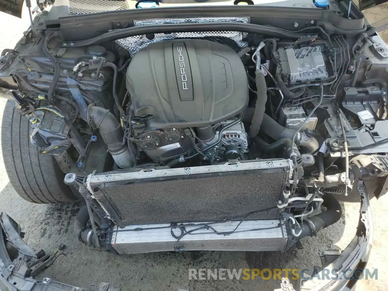 11 Photograph of a damaged car WP1AA2A54MLB16067 PORSCHE MACAN 2021