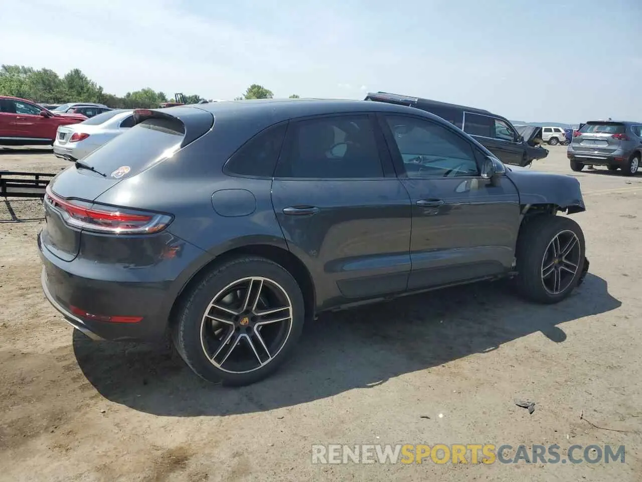 3 Photograph of a damaged car WP1AA2A54MLB16067 PORSCHE MACAN 2021