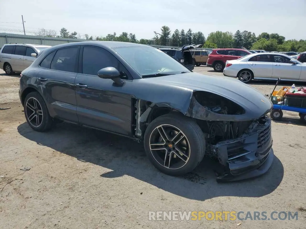 4 Photograph of a damaged car WP1AA2A54MLB16067 PORSCHE MACAN 2021
