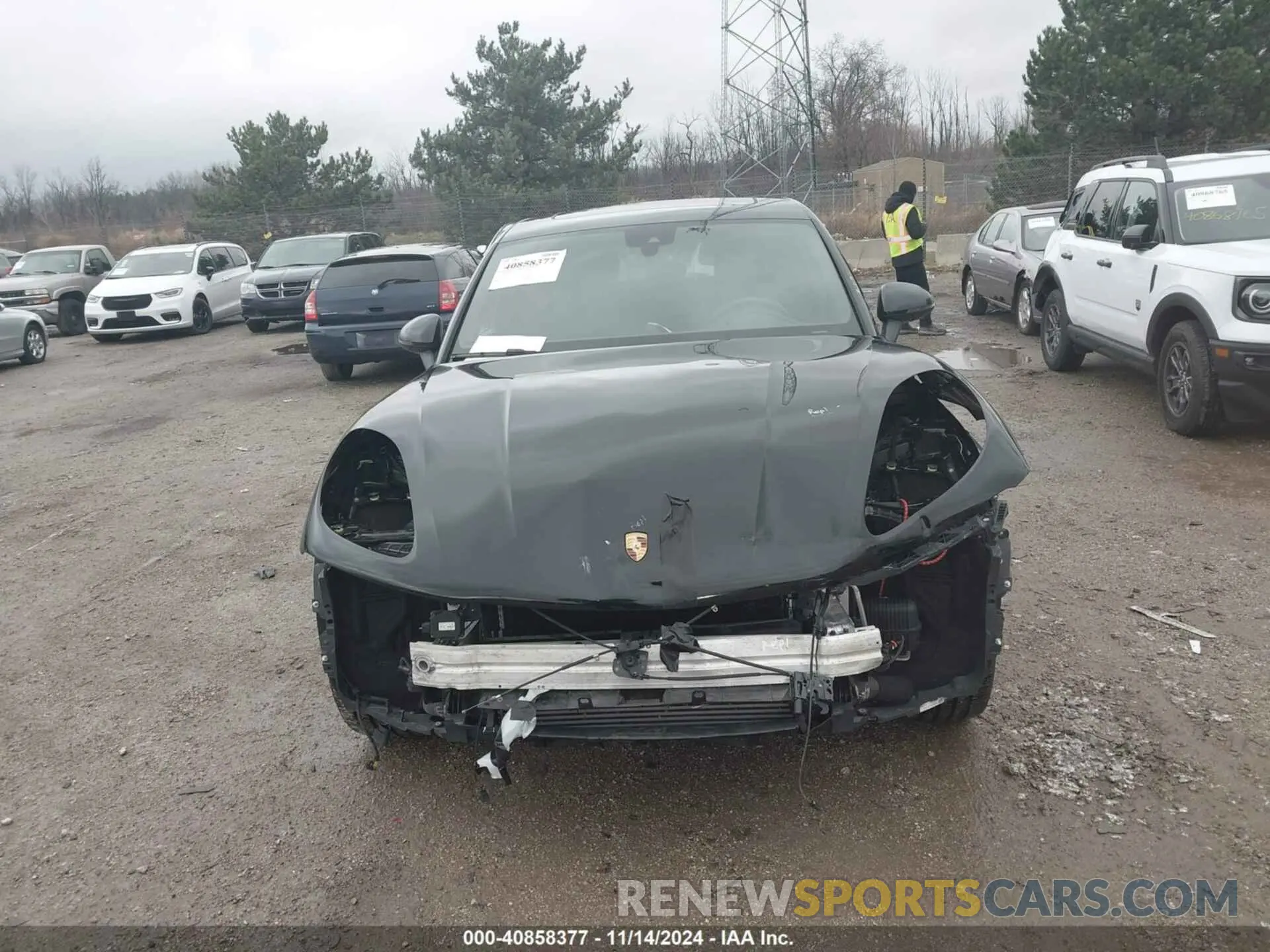 6 Photograph of a damaged car WP1AA2A54MLB16120 PORSCHE MACAN 2021