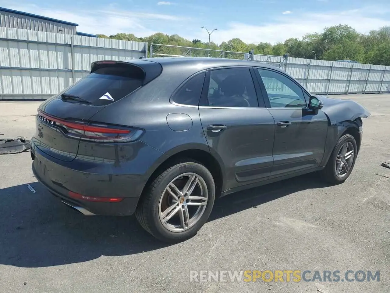 3 Photograph of a damaged car WP1AA2A54MLB17610 PORSCHE MACAN 2021