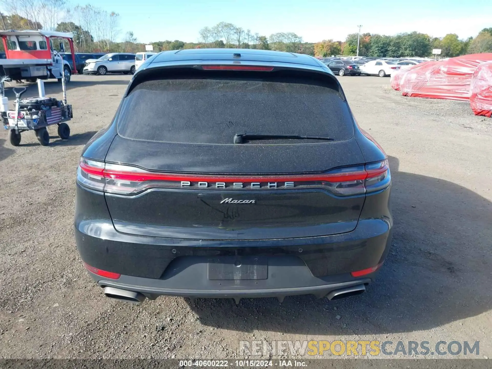 16 Photograph of a damaged car WP1AA2A55MLB04364 PORSCHE MACAN 2021