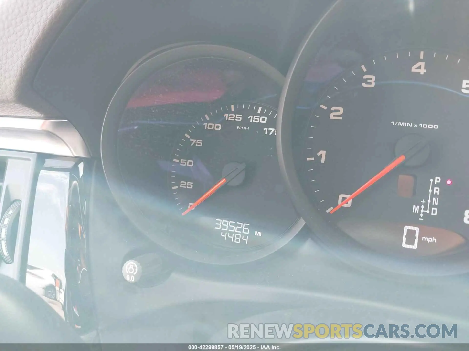 15 Photograph of a damaged car WP1AA2A55MLB07555 PORSCHE MACAN 2021