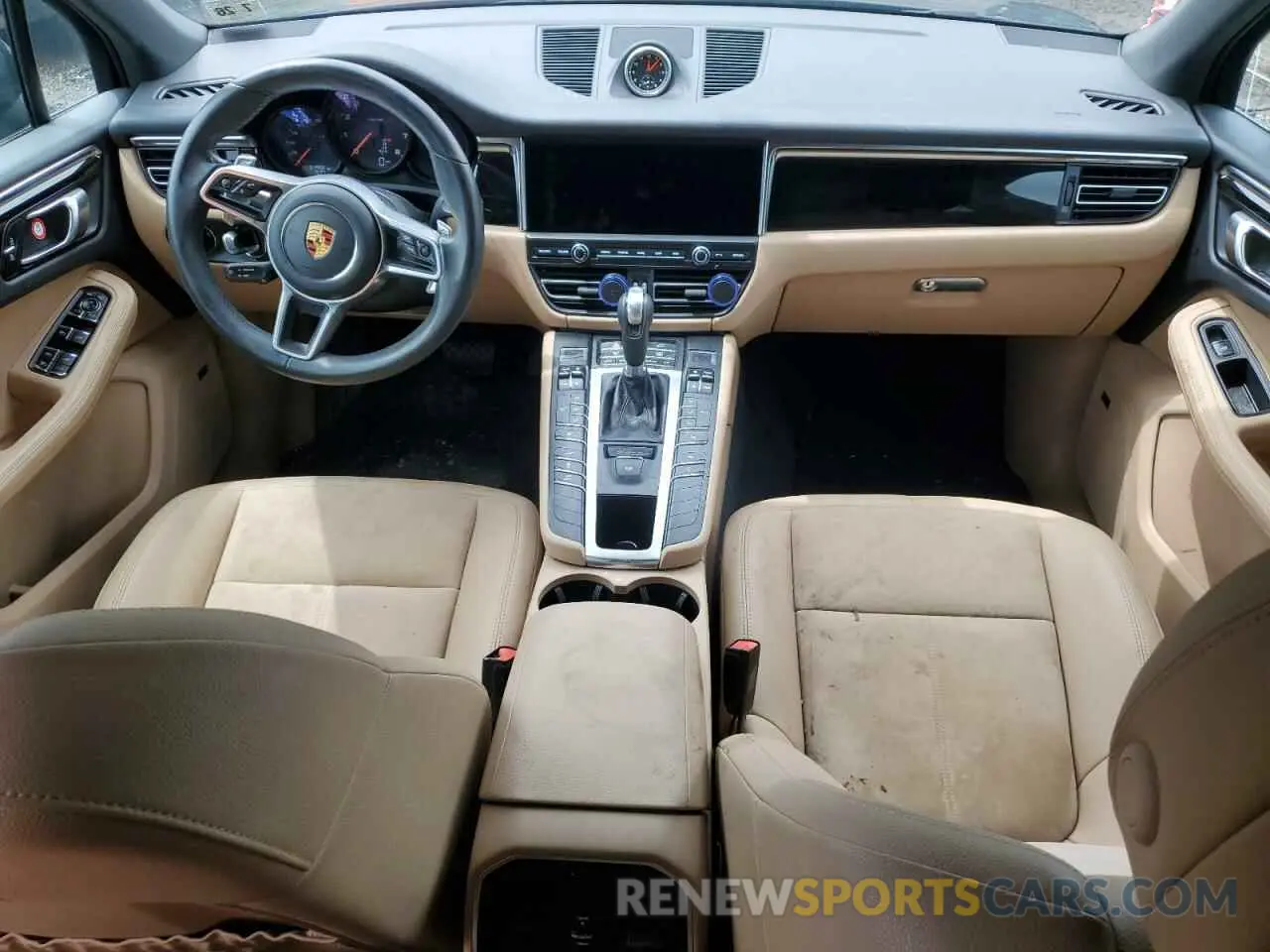 8 Photograph of a damaged car WP1AA2A55MLB09628 PORSCHE MACAN 2021