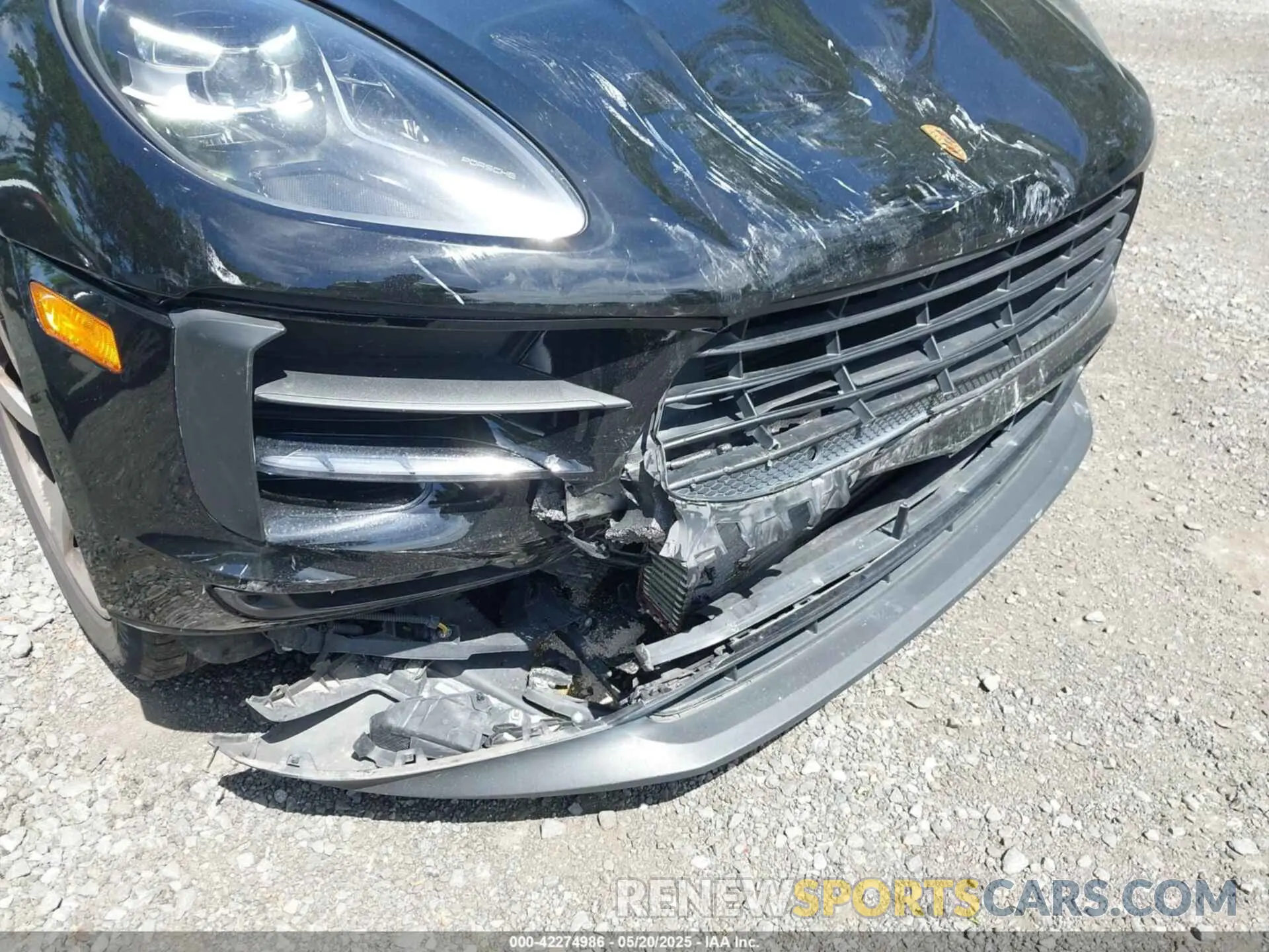 6 Photograph of a damaged car WP1AA2A56MLB09122 PORSCHE MACAN 2021
