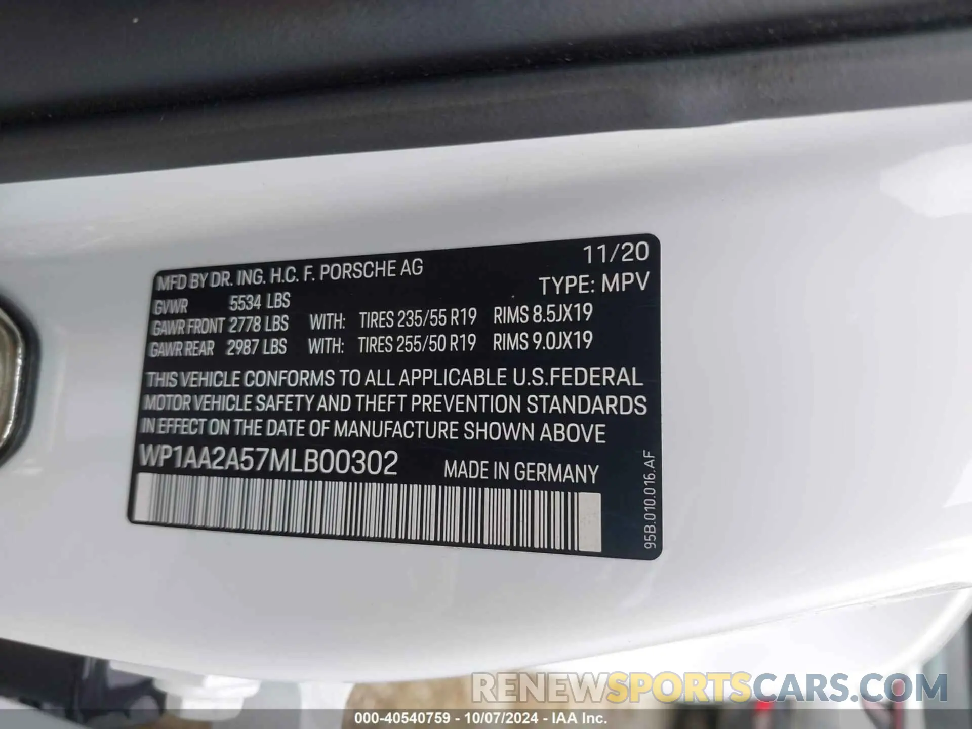 9 Photograph of a damaged car WP1AA2A57MLB00302 PORSCHE MACAN 2021