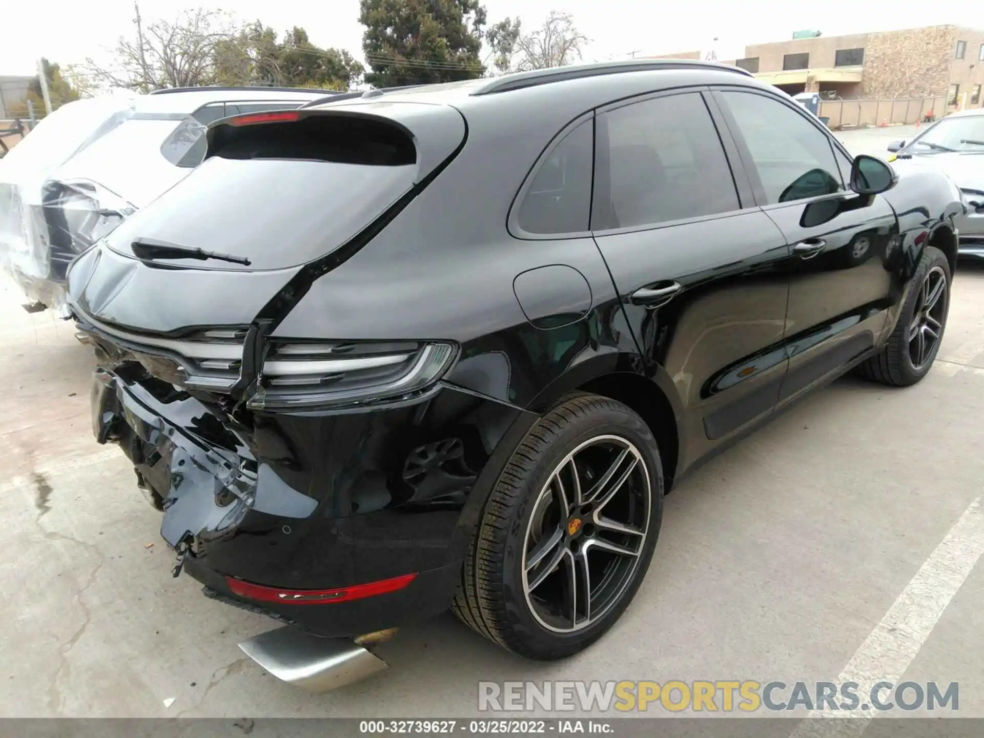 4 Photograph of a damaged car WP1AA2A57MLB09288 PORSCHE MACAN 2021