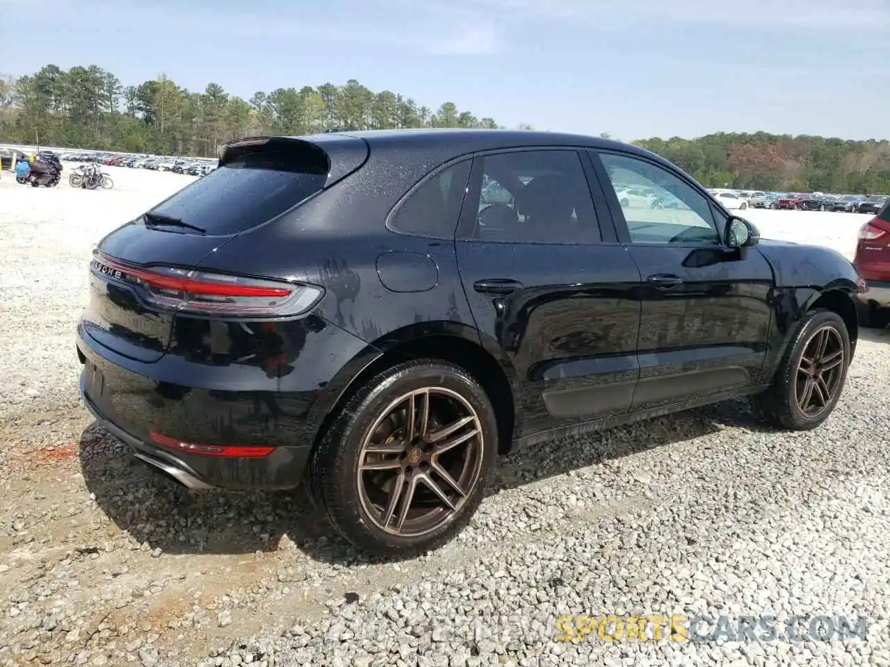 3 Photograph of a damaged car WP1AA2A57MLB14863 PORSCHE MACAN 2021