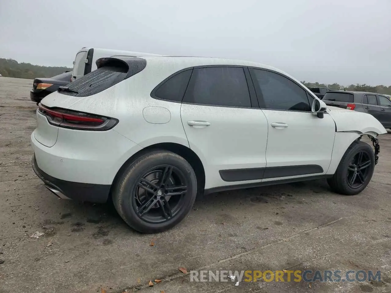 3 Photograph of a damaged car WP1AA2A57MLB18010 PORSCHE MACAN 2021