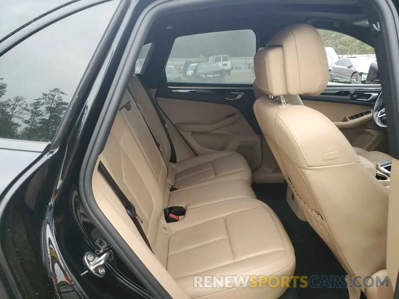 11 Photograph of a damaged car WP1AA2A58MLB03015 PORSCHE MACAN 2021