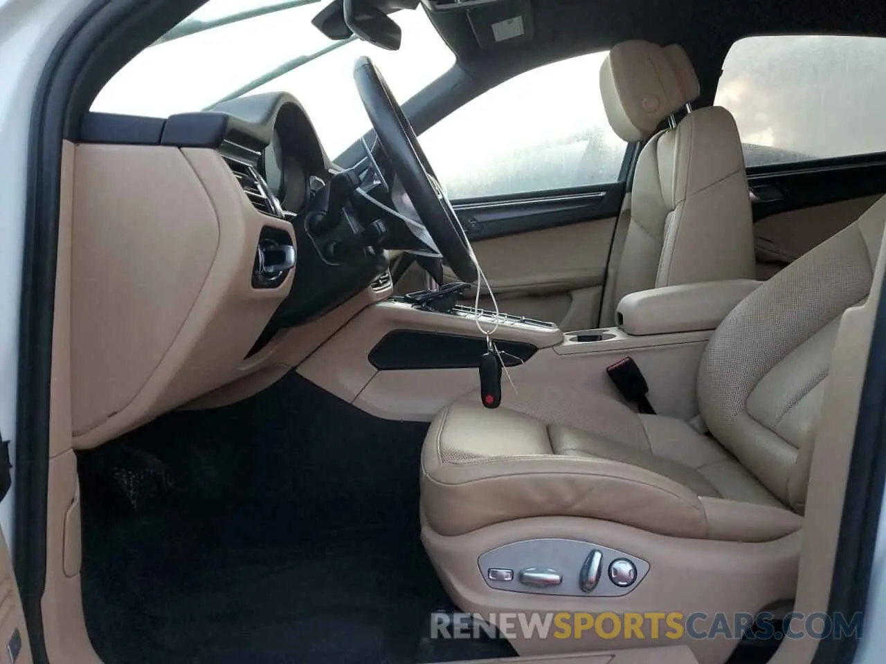 7 Photograph of a damaged car WP1AA2A59MLB01807 PORSCHE MACAN 2021