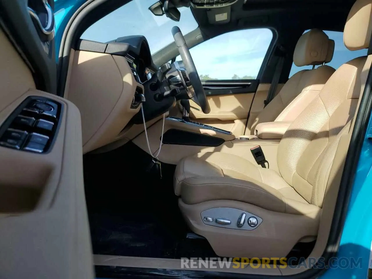 7 Photograph of a damaged car WP1AA2A59MLB01998 PORSCHE MACAN 2021