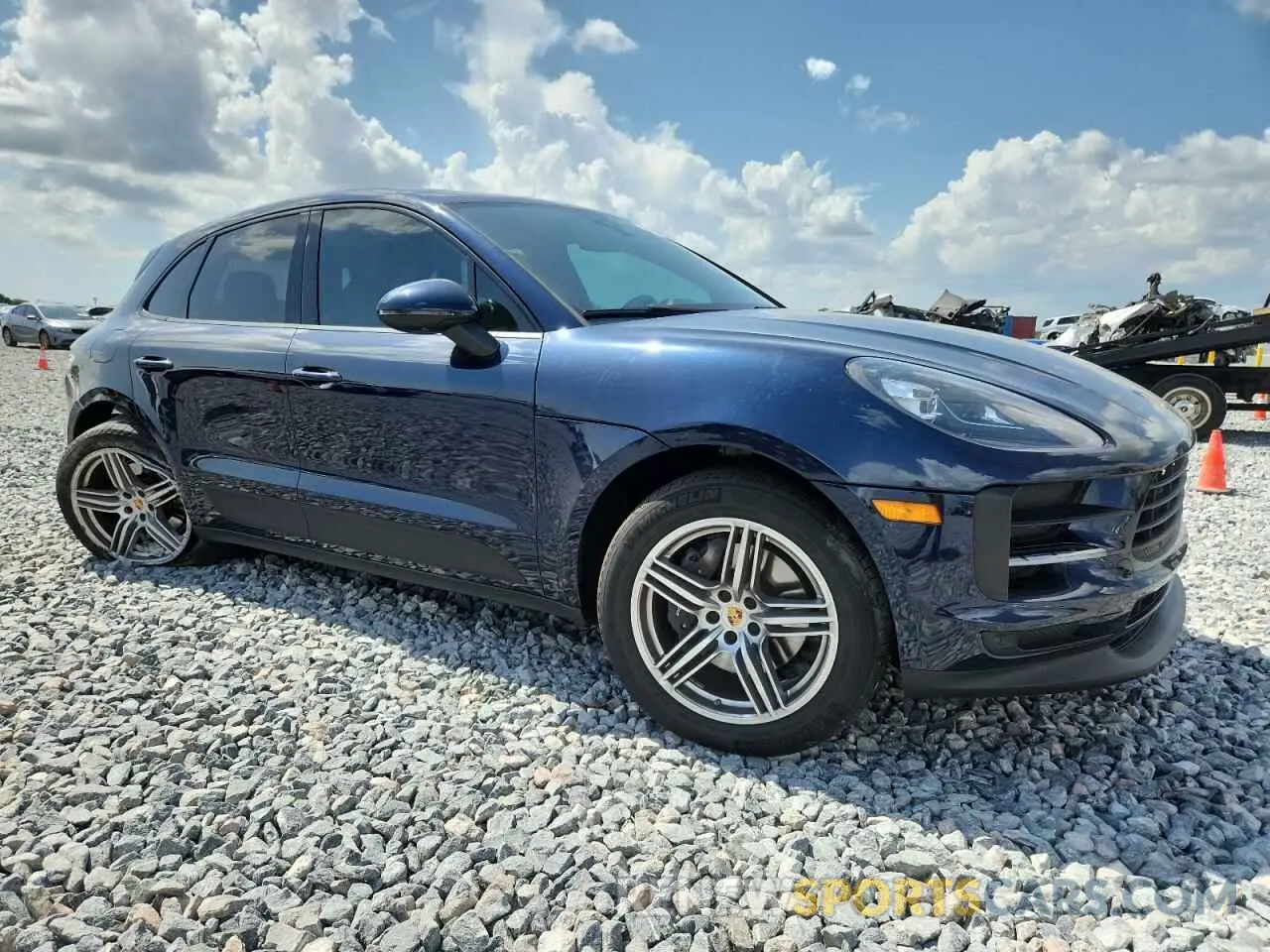 4 Photograph of a damaged car WP1AA2A59MLB10037 PORSCHE MACAN 2021