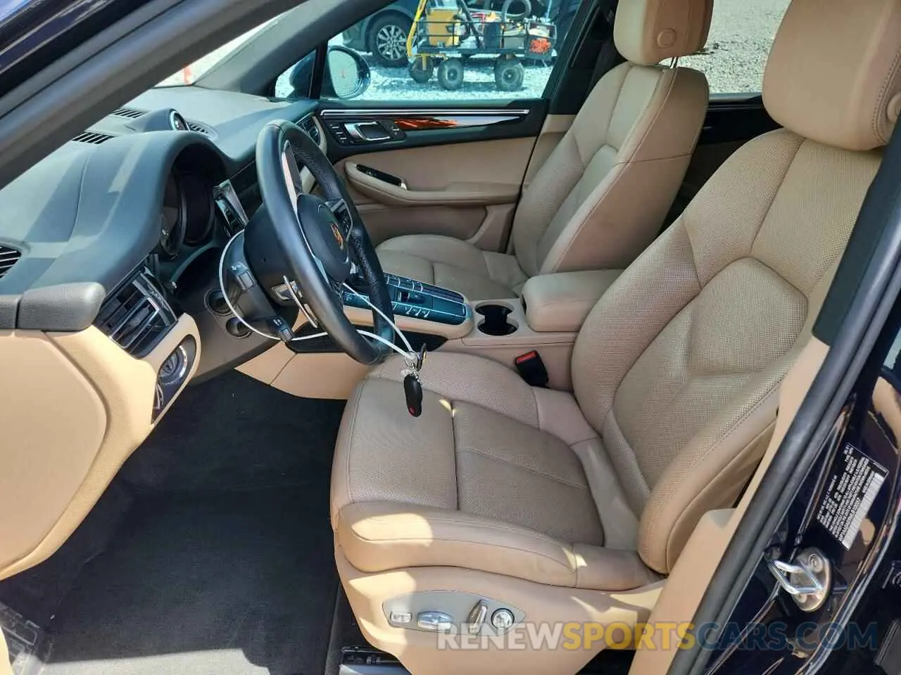 7 Photograph of a damaged car WP1AA2A59MLB10037 PORSCHE MACAN 2021