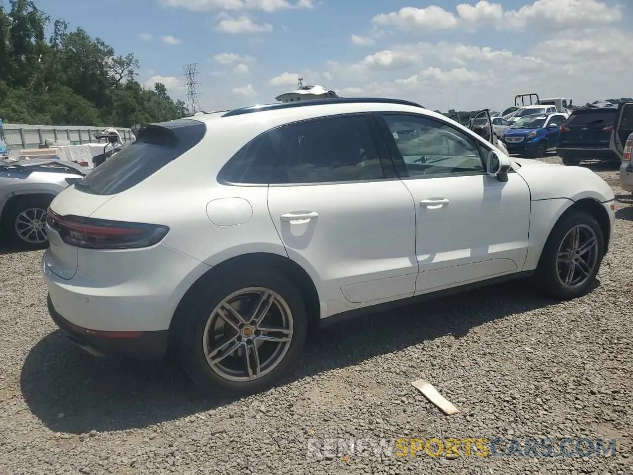 3 Photograph of a damaged car WP1AA2A5XMLB02805 PORSCHE MACAN 2021
