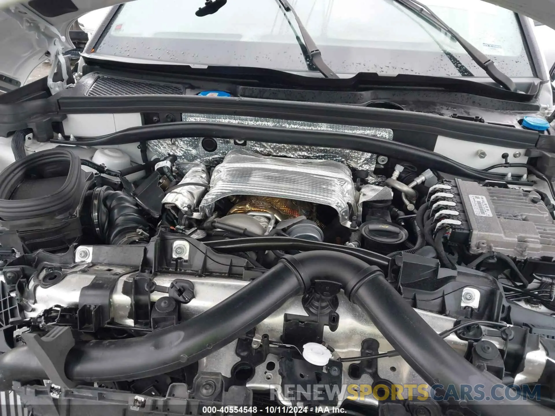 10 Photograph of a damaged car WP1AB2A51MLB30263 PORSCHE MACAN 2021
