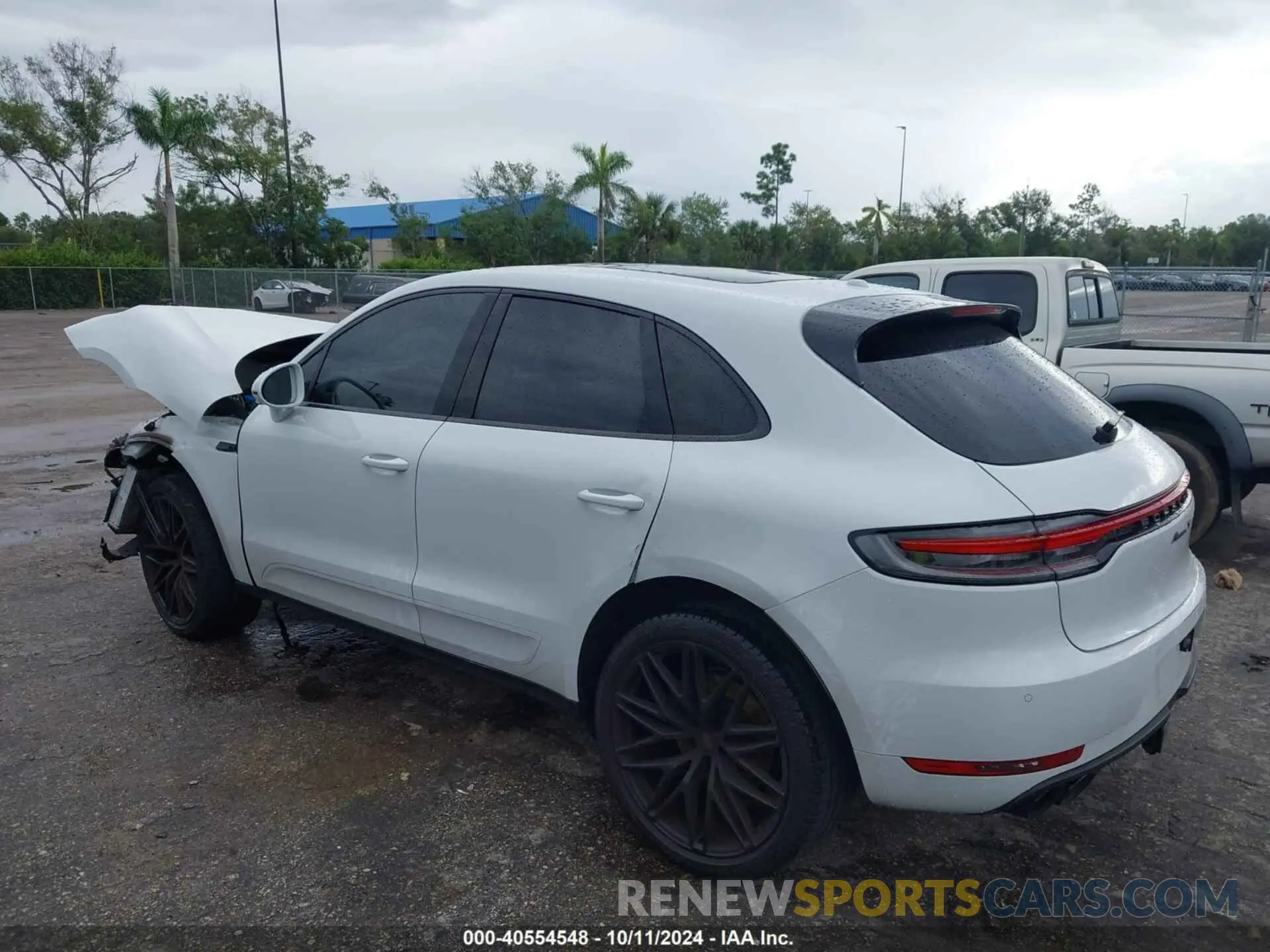 3 Photograph of a damaged car WP1AB2A51MLB30263 PORSCHE MACAN 2021