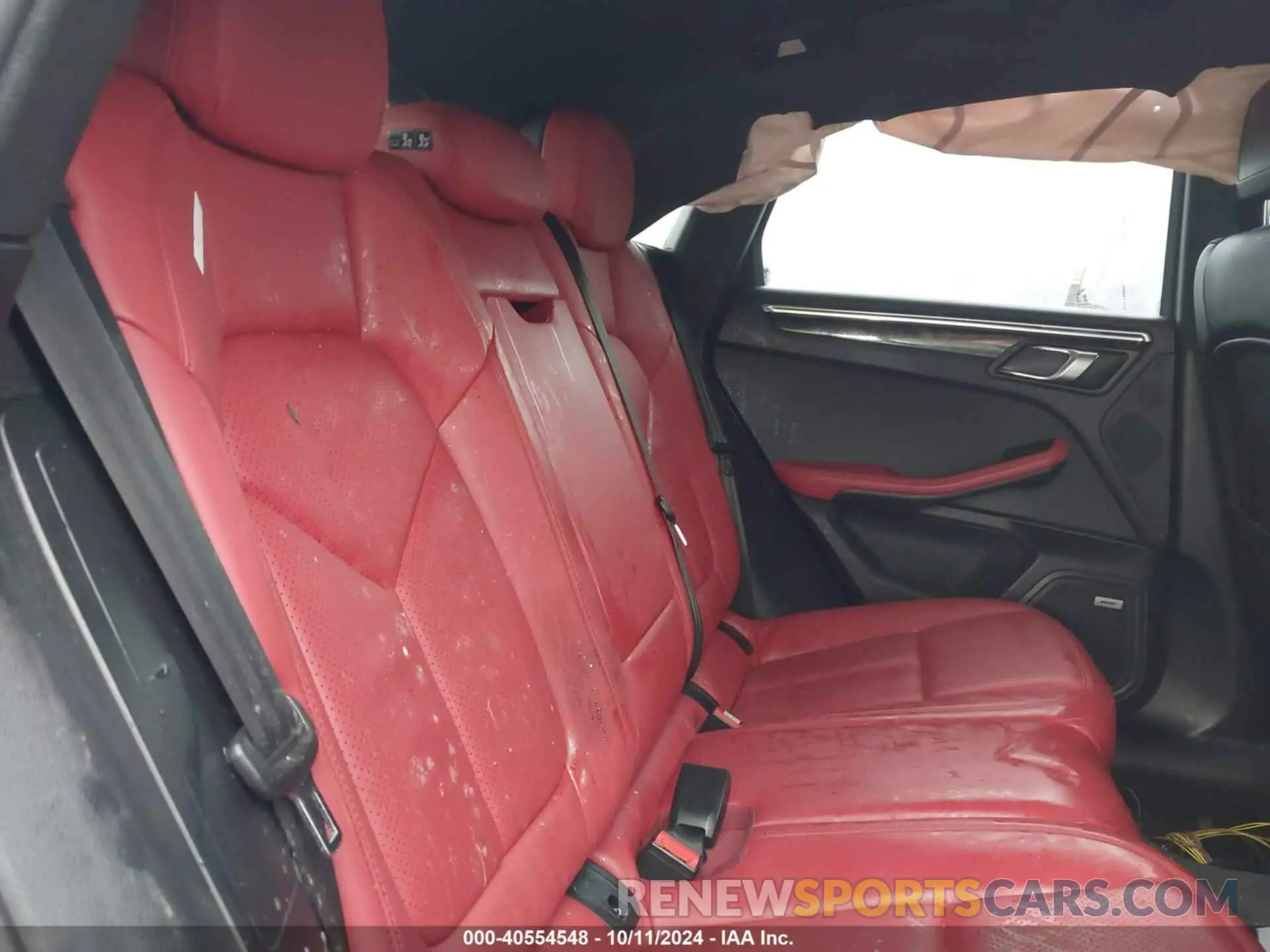 8 Photograph of a damaged car WP1AB2A51MLB30263 PORSCHE MACAN 2021