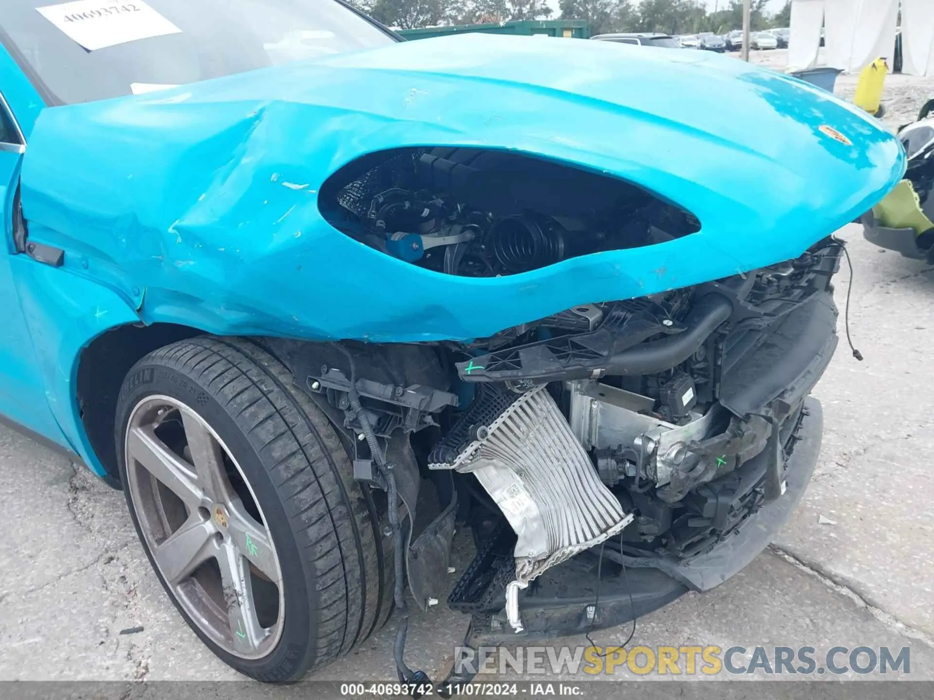6 Photograph of a damaged car WP1AB2A51MLB37164 PORSCHE MACAN 2021