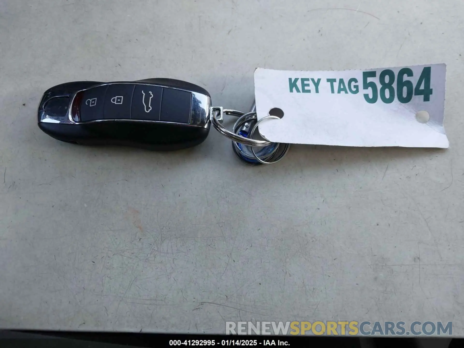 11 Photograph of a damaged car WP1AB2A54MLB33710 PORSCHE MACAN 2021