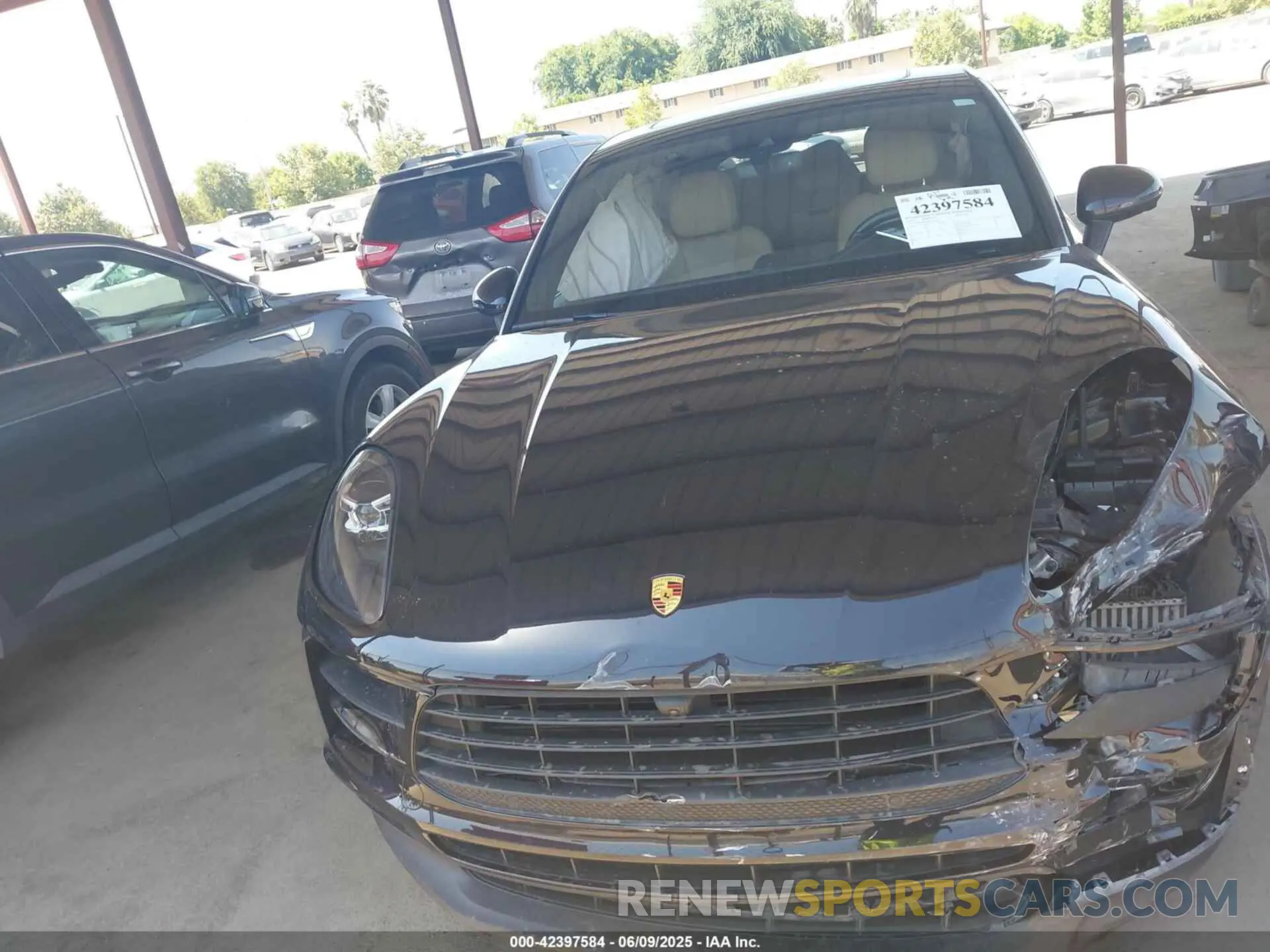 13 Photograph of a damaged car WP1AB2A54MLB37840 PORSCHE MACAN 2021