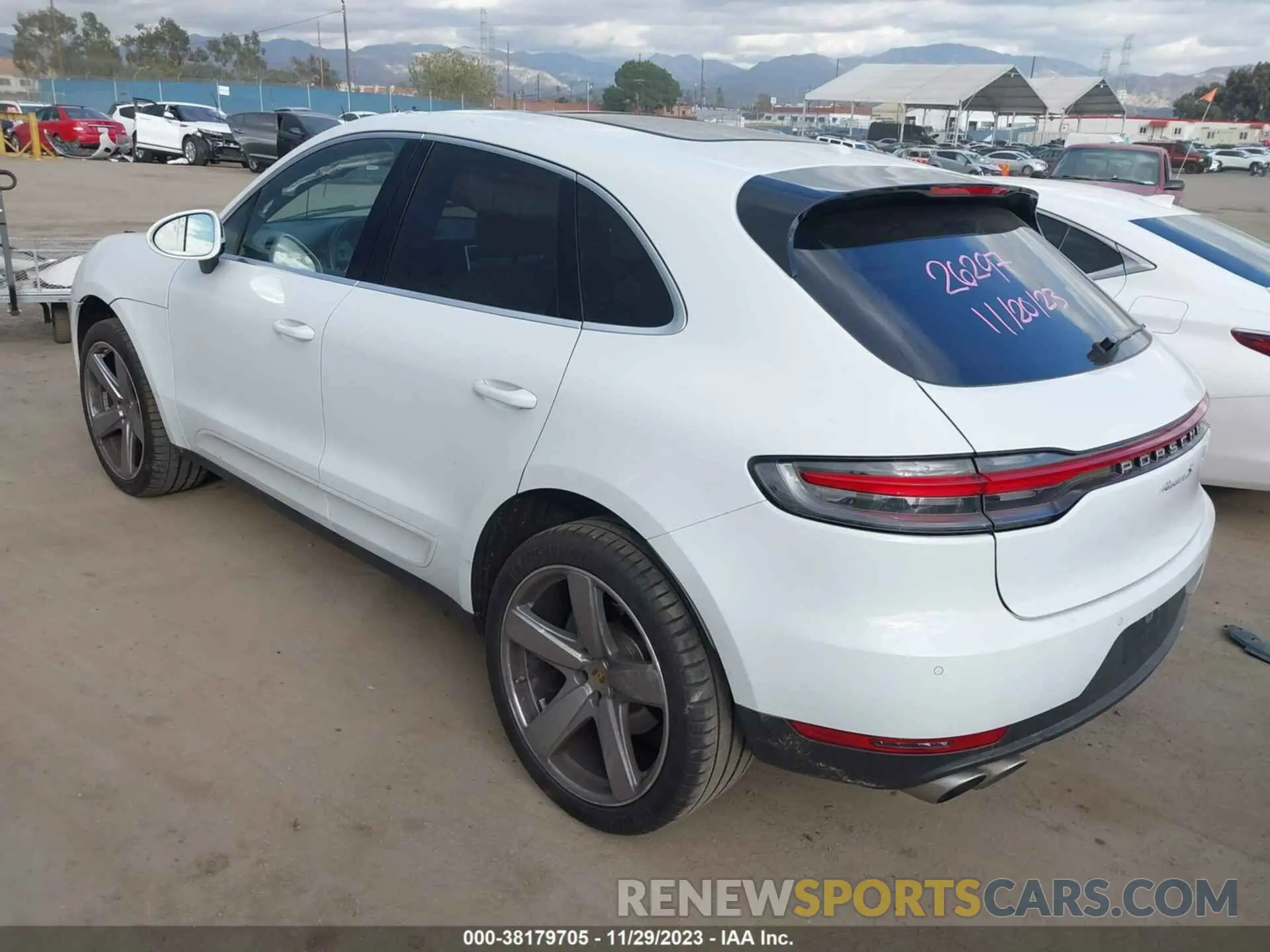 3 Photograph of a damaged car WP1AB2A55MLB36986 PORSCHE MACAN 2021