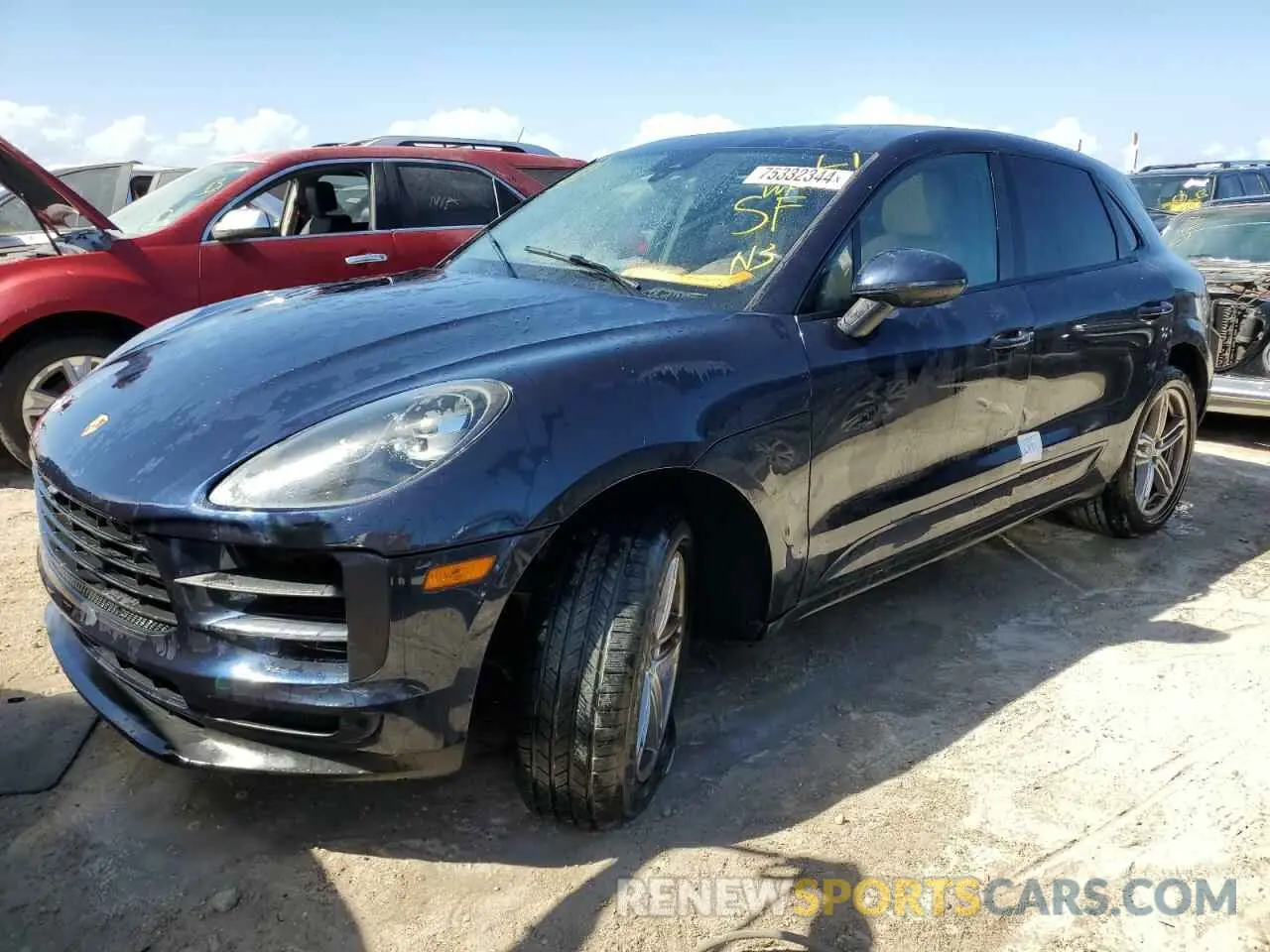 1 Photograph of a damaged car WP1AB2A56MLB33045 PORSCHE MACAN 2021