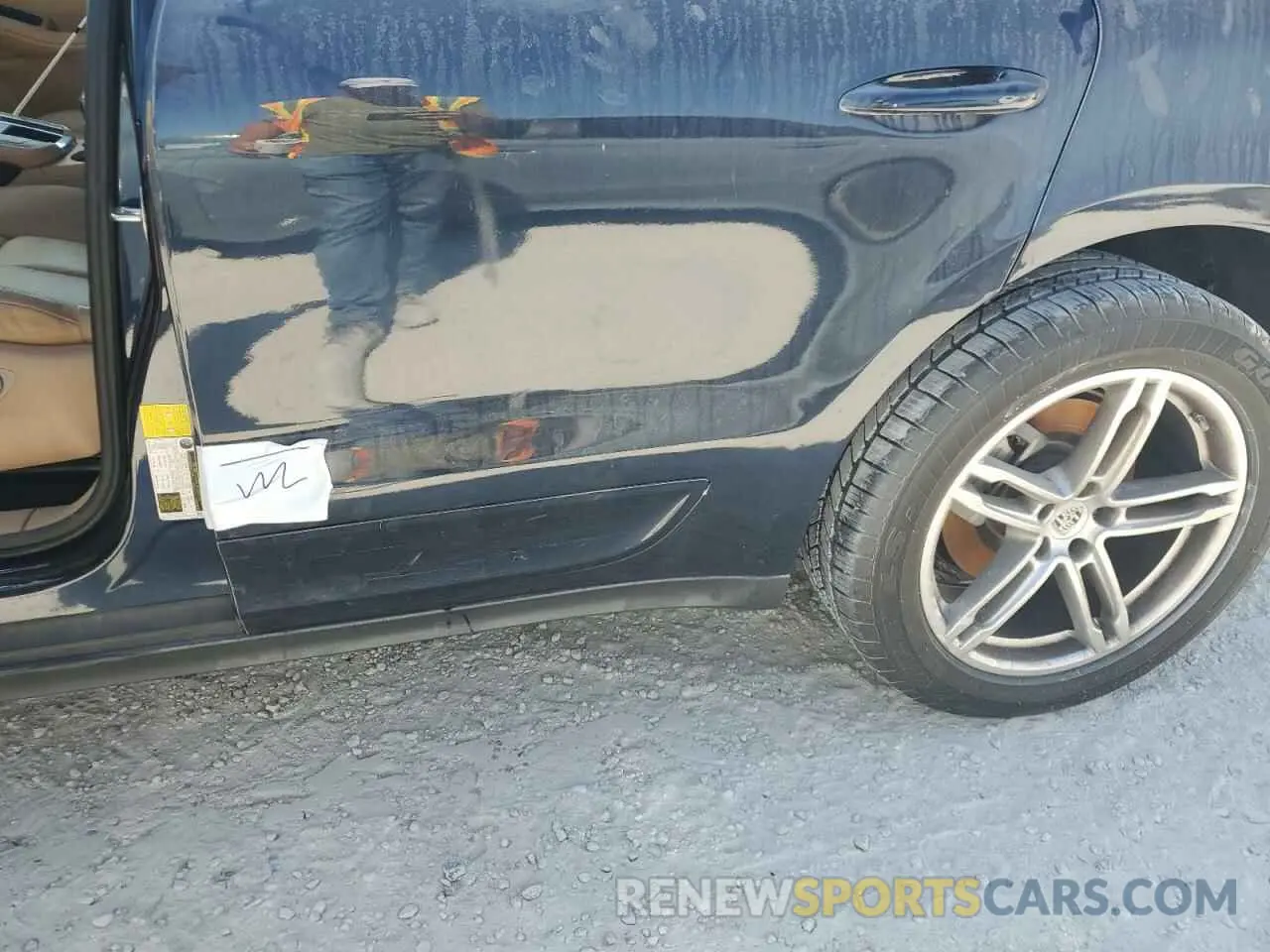 13 Photograph of a damaged car WP1AB2A56MLB33045 PORSCHE MACAN 2021