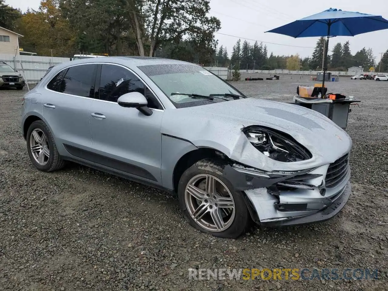 4 Photograph of a damaged car WP1AB2A57MLB35290 PORSCHE MACAN 2021