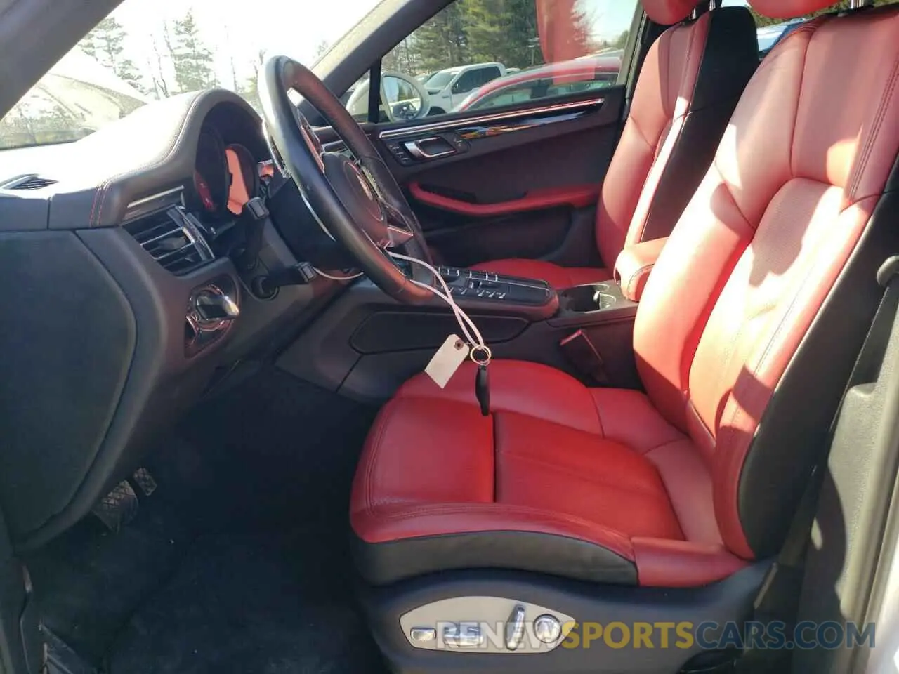 7 Photograph of a damaged car WP1AB2A58MLB33046 PORSCHE MACAN 2021