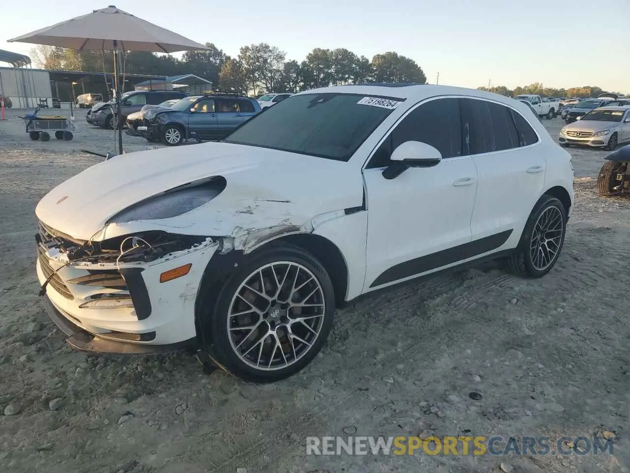 1 Photograph of a damaged car WP1AB2A59MLB36893 PORSCHE MACAN 2021