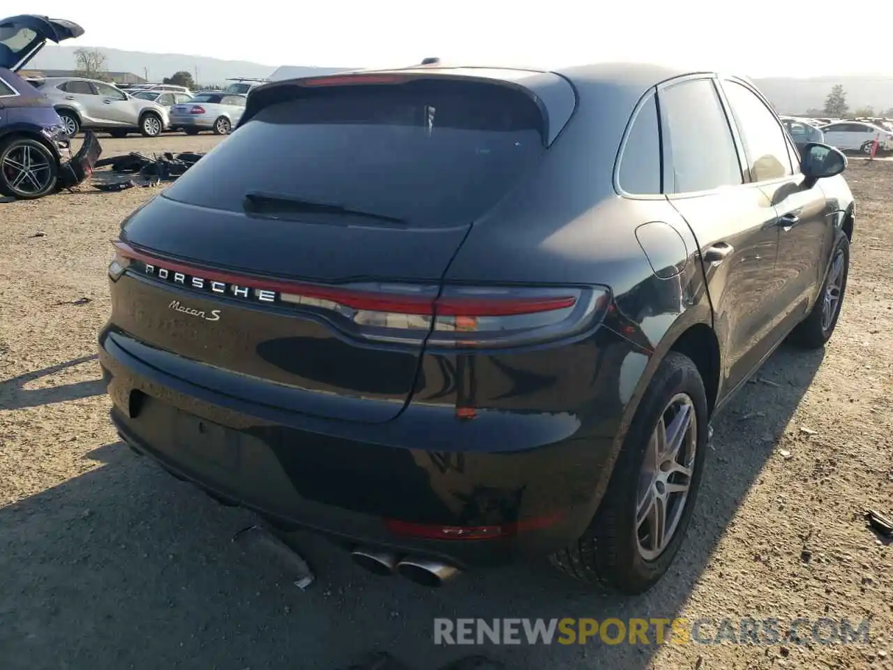 4 Photograph of a damaged car WP1AB2A5XMLB31783 PORSCHE MACAN 2021