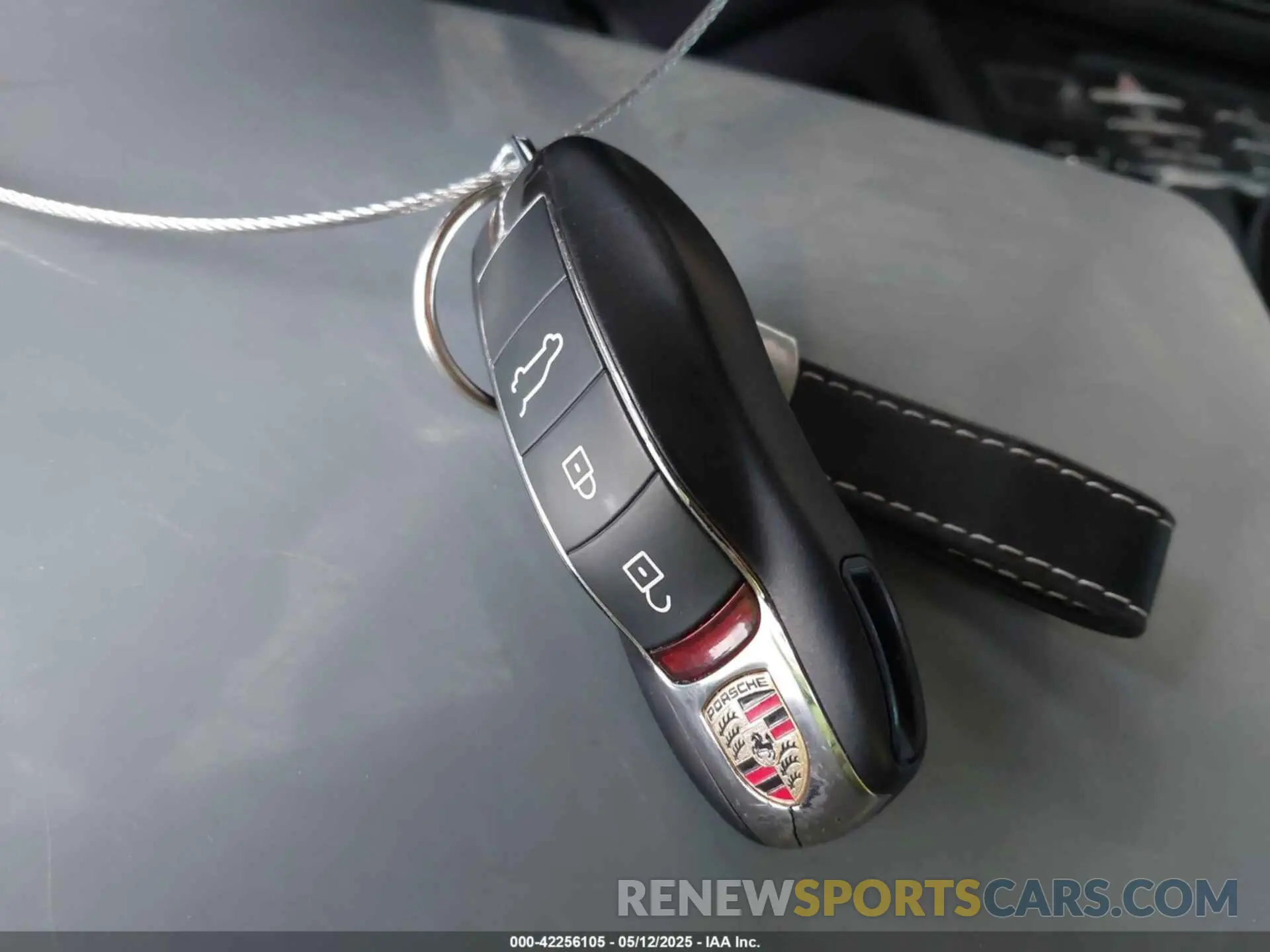 11 Photograph of a damaged car WP1AF2A51MLB60822 PORSCHE MACAN 2021