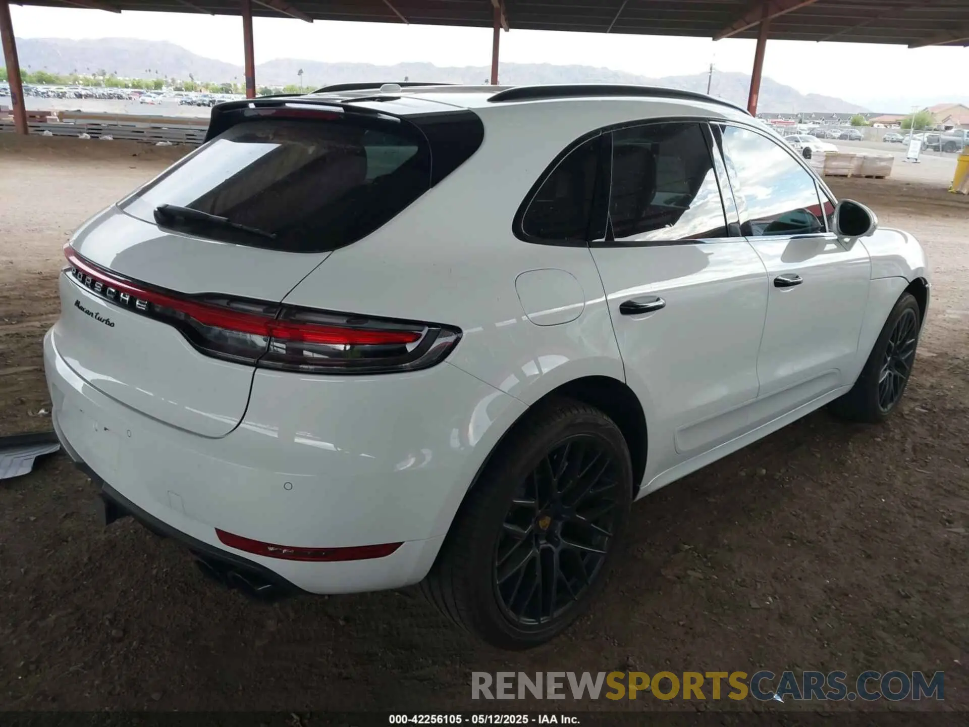 4 Photograph of a damaged car WP1AF2A51MLB60822 PORSCHE MACAN 2021